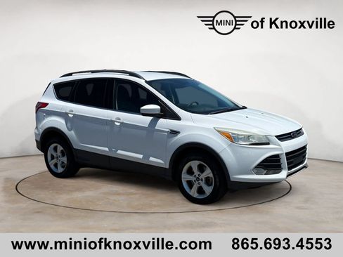 Used 2014 Ford Escape SE w/ Equipment Group 201A AWD/4WD image 1