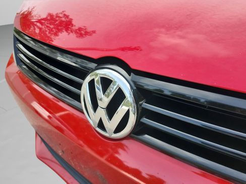 Used 2013 Volkswagen Jetta S image 20