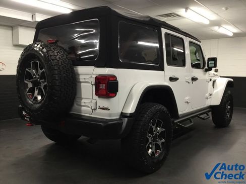 Used 2018 Jeep Wrangler Unlimited Rubicon AWD/4WD image 10