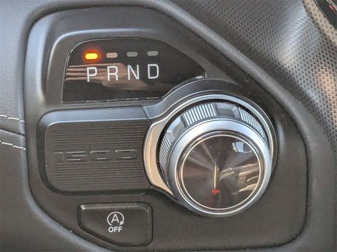 Used 2022 RAM 1500 Limited w/ Body Color Bumper Group image 12