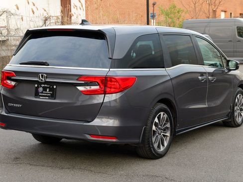 Used 2023 Honda Odyssey EX-L image 7