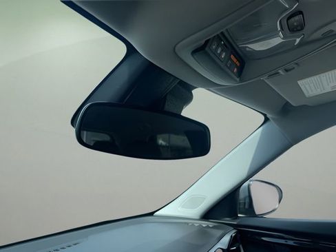 Used 2025 Chevrolet TrailBlazer LT image 27