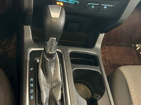Used 2017 Ford Escape SE FWD image 25