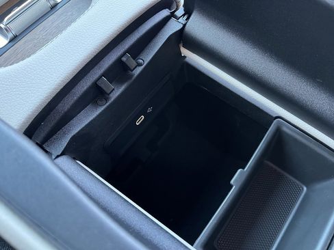 Certified 2024 Mercedes-Benz GLS 450 4MATIC image 47