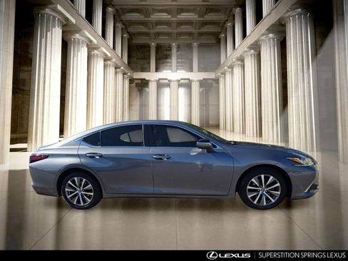 Used 2019 Lexus ES 350 w/ Accessory Package 2 FWD image 3