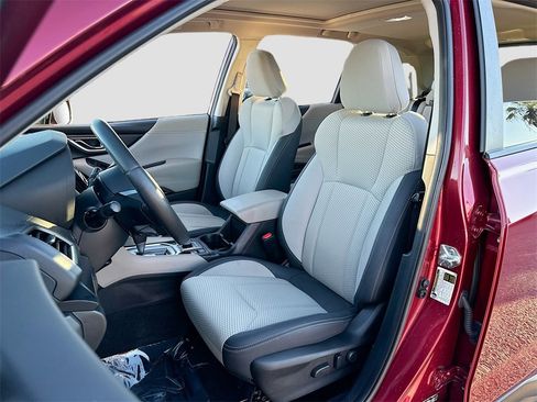 Used 2021 Subaru Forester Premium image 20