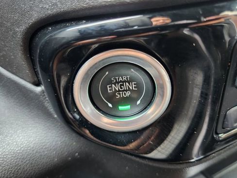 Used 2024 Chevrolet Silverado 1500 High Country w/ Technology Package RWD image 8