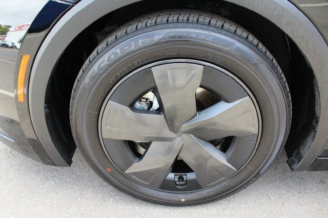 Certified 2026 Toyota Prius Plug-In Hybrid FWD image 9