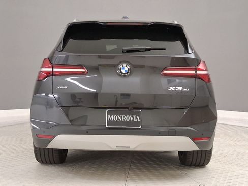 Used 2026 BMW X3 xDrive30i w/ Convenience Package AWD/4WD image 10