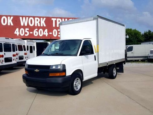 Used 2020 Chevrolet Express 3500 G3500 139 image 3