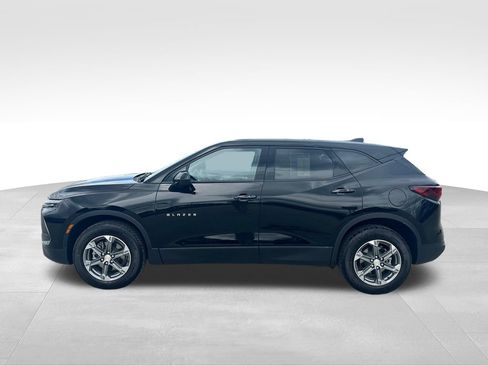 Used 2023 Chevrolet Blazer LT w/ Driver Confidence Package AWD/4WD image 10