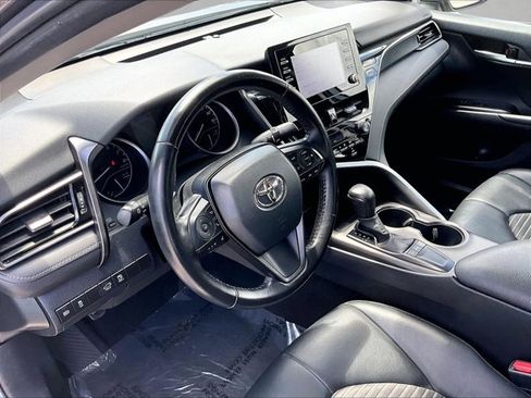 Used 2024 Toyota Camry SE FWD image 14