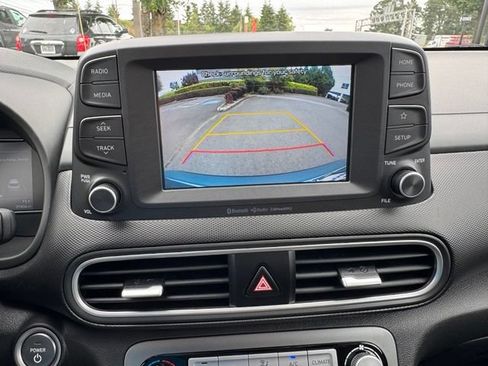 Used 2019 Hyundai Kona Limited FWD image 26