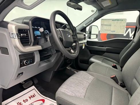 New 2026 Ford F250 4x4 Regular Cab Super Duty image 12