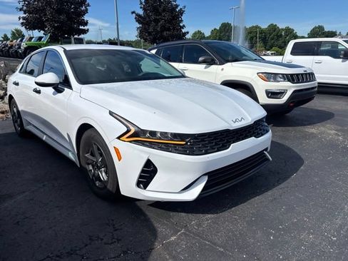 Used 2022 Kia K5 LXS FWD image 3