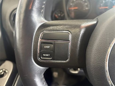 Used 2016 Jeep Patriot High Altitude image 20