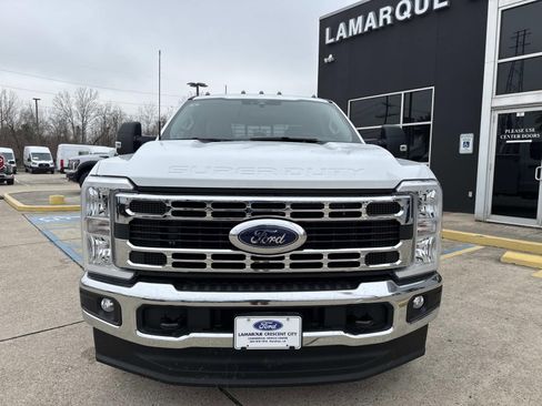 New 2026 Ford F350 XL w/ XL Chrome Package image 3