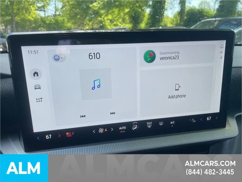 Used 2025 Ford Explorer ST-Line w/ Premium Package image 14