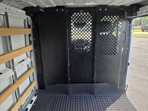 Used 2025 RAM ProMaster 2500 w/ U-Haul Equipment Group FWD image 29