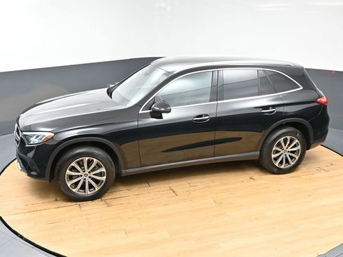 Used 2024 Mercedes-Benz GLC 300 4MATIC image 47