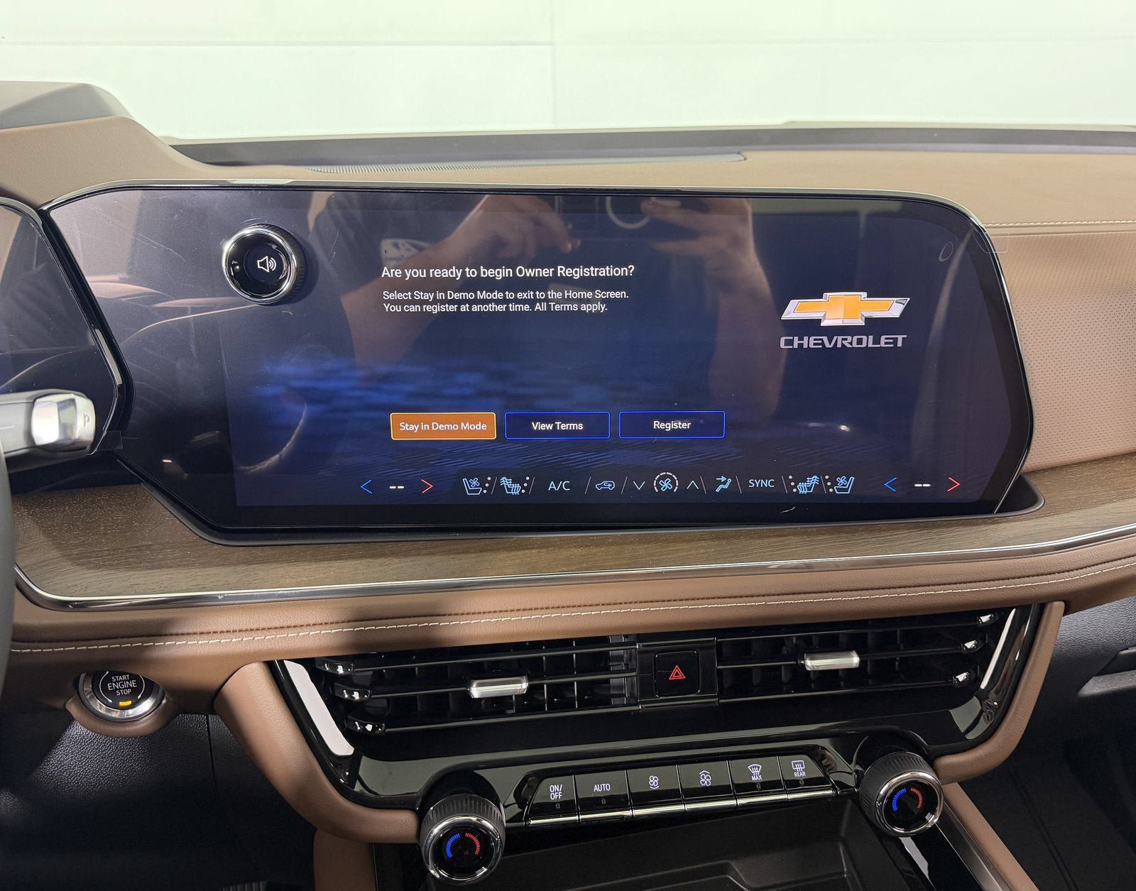 New 2026 Chevrolet Tahoe High Country AWD/4WD image 13