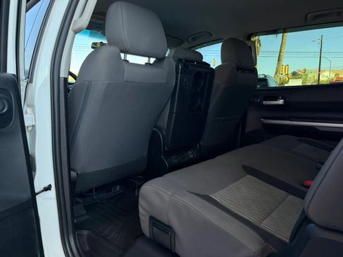 Used 2017 Toyota Tundra SR5 AWD/4WD image 42