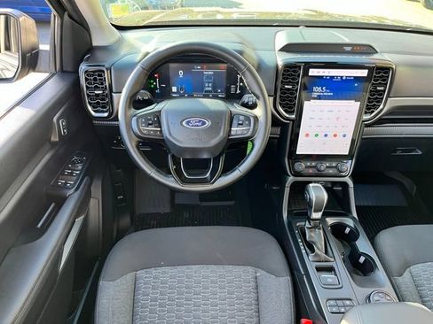 Used 2025 Ford Ranger XLT w/ Equipment Group 301A High AWD/4WD image 28