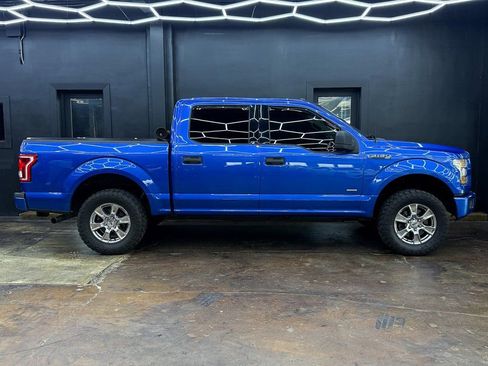 Used 2015 Ford F150 XLT AWD/4WD image 8