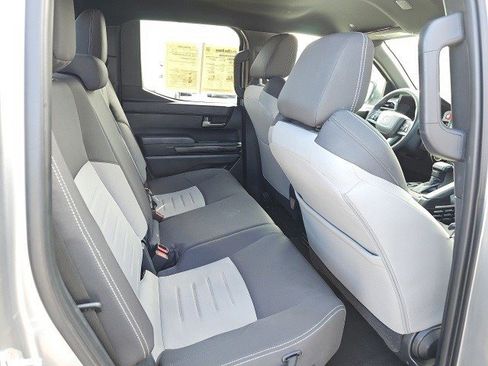 Used 2025 Toyota Tacoma TRD Off-Road image 16