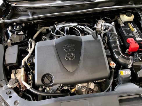Used 2019 Toyota Avalon Touring w/ Advanced Safety Package FWD image 30