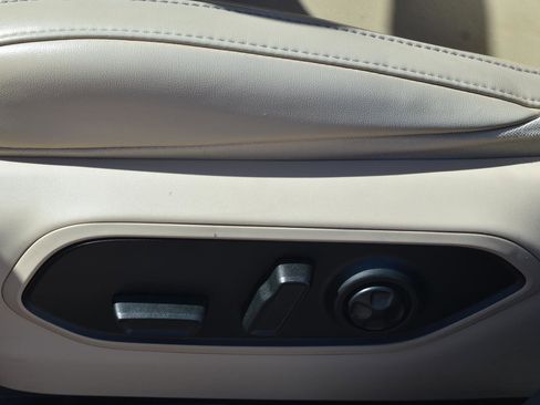 Used 2021 Jeep Grand Cherokee L Limited w/ Trailer Tow Package image 26