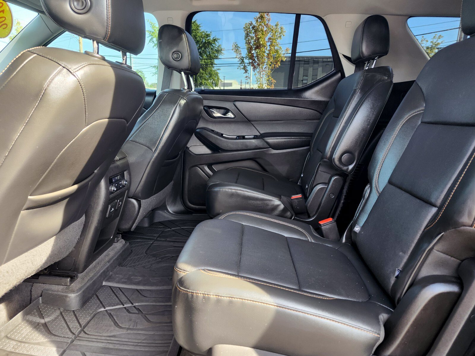Used 2019 Chevrolet Traverse Premier w/ LPO, Floor Liner Package AWD/4WD image 15