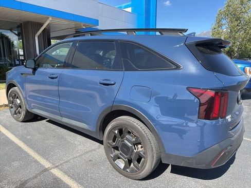 Used 2025 Kia Sorento X-Line EX AWD/4WD image 4