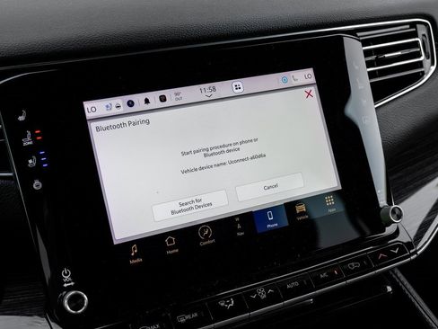 Used 2022 Jeep Wagoneer Series III w/ Premium Group I image 45