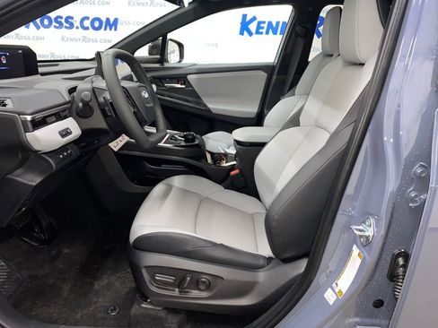 New 2026 Subaru Solterra Premium image 7