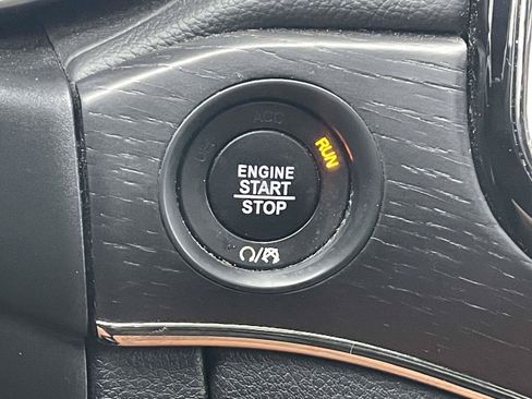 Used 2020 Jeep Grand Cherokee High Altitude AWD/4WD image 26