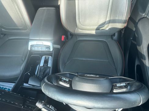 Used 2023 Hyundai Santa Cruz Limited AWD/4WD image 23
