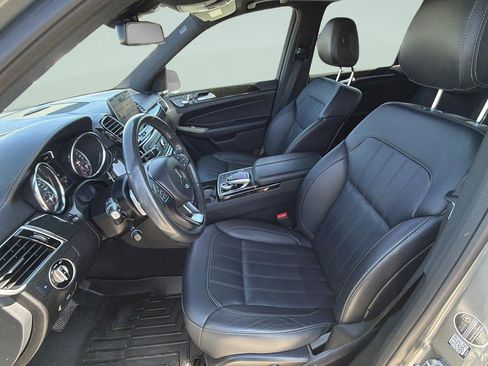 Used 2019 Mercedes-Benz GLS 450 4MATIC image 20