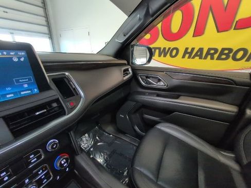 Used 2023 Chevrolet Suburban Z71 AWD/4WD image 24
