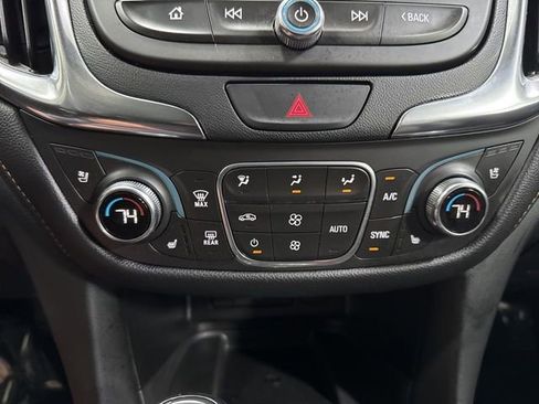 Used 2020 Chevrolet Equinox Premier AWD/4WD image 21