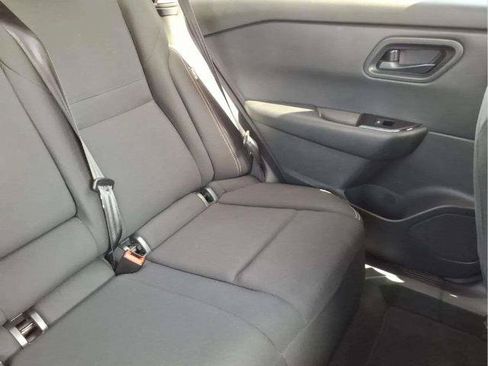 Certified 2024 Nissan Rogue S FWD image 17