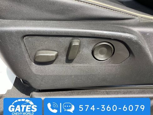 Used 2023 Chevrolet Tahoe Premier image 16