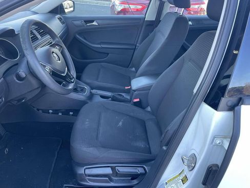 Used 2015 Volkswagen Jetta S image 27
