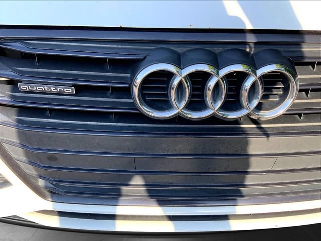 Used 2018 Audi A4 2.0T Premium Plus w/ Premium Plus Package AWD/4WD image 5