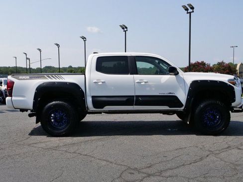 Used 2023 Toyota Tacoma SR5 w/ SX Package RWD image 46