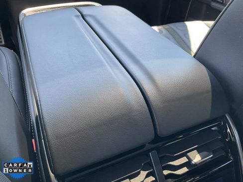 Used 2022 Rivian R1T Launch Edition image 38