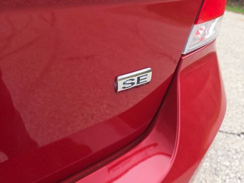 Used 2010 Ford Focus SE image 18