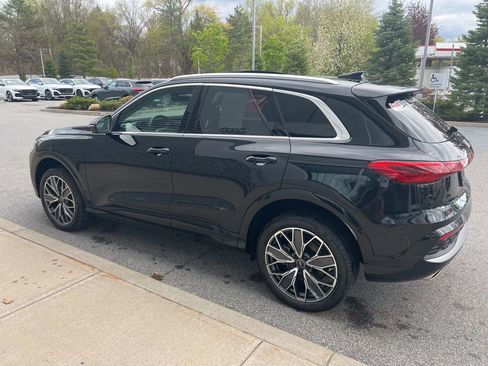 Used 2025 Audi Q5 Premium Plus w/ Premium Plus AWD/4WD image 39