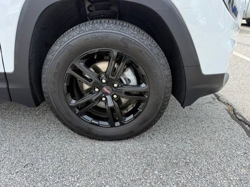Used 2023 GMC Terrain AT4 AWD/4WD image 11