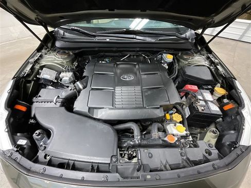 Used 2015 Subaru Outback 3.6R Limited image 30